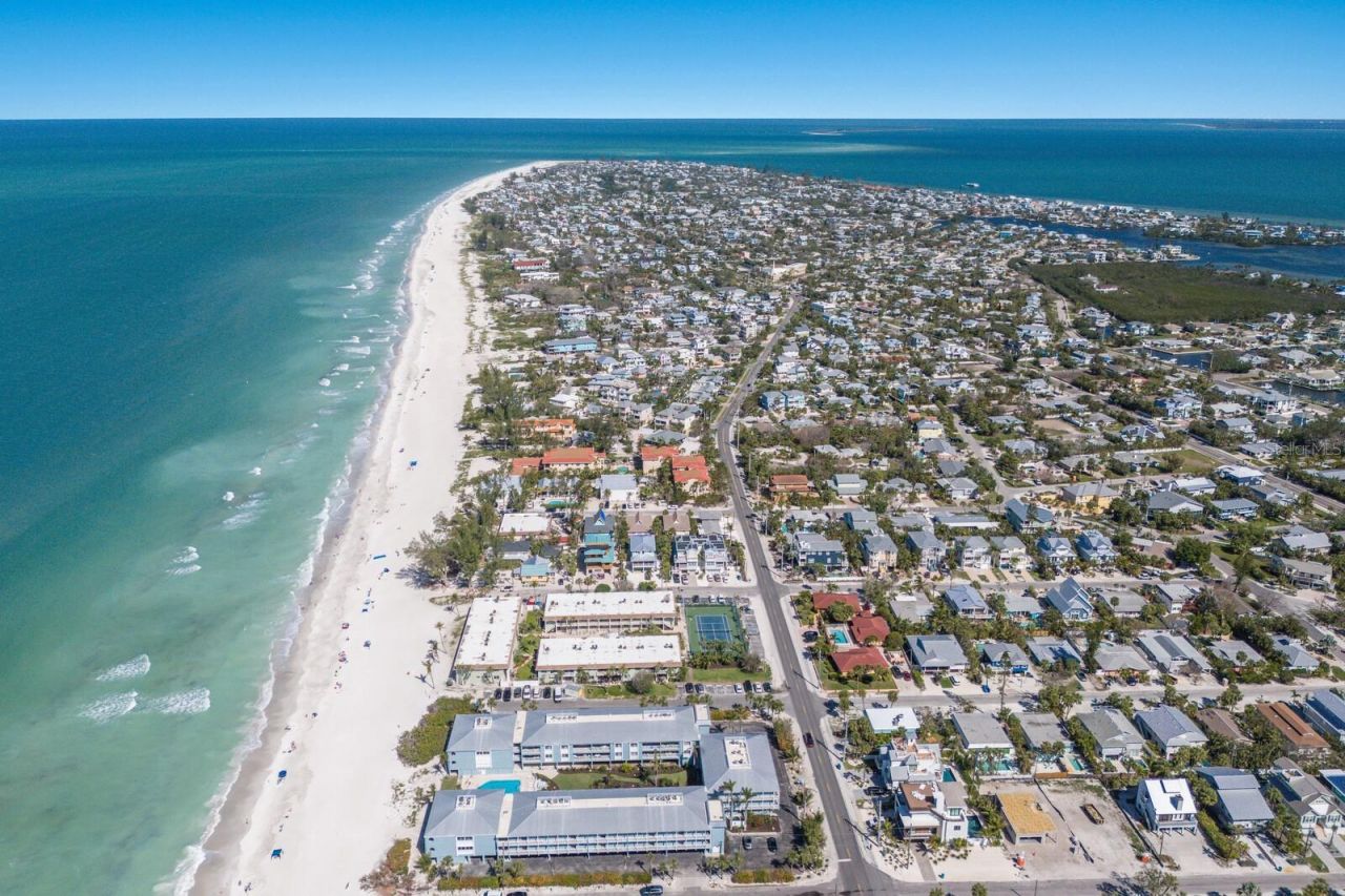 7000 Gulf Drive, Unit 205, Holmes Beach, FL 34217 Photo