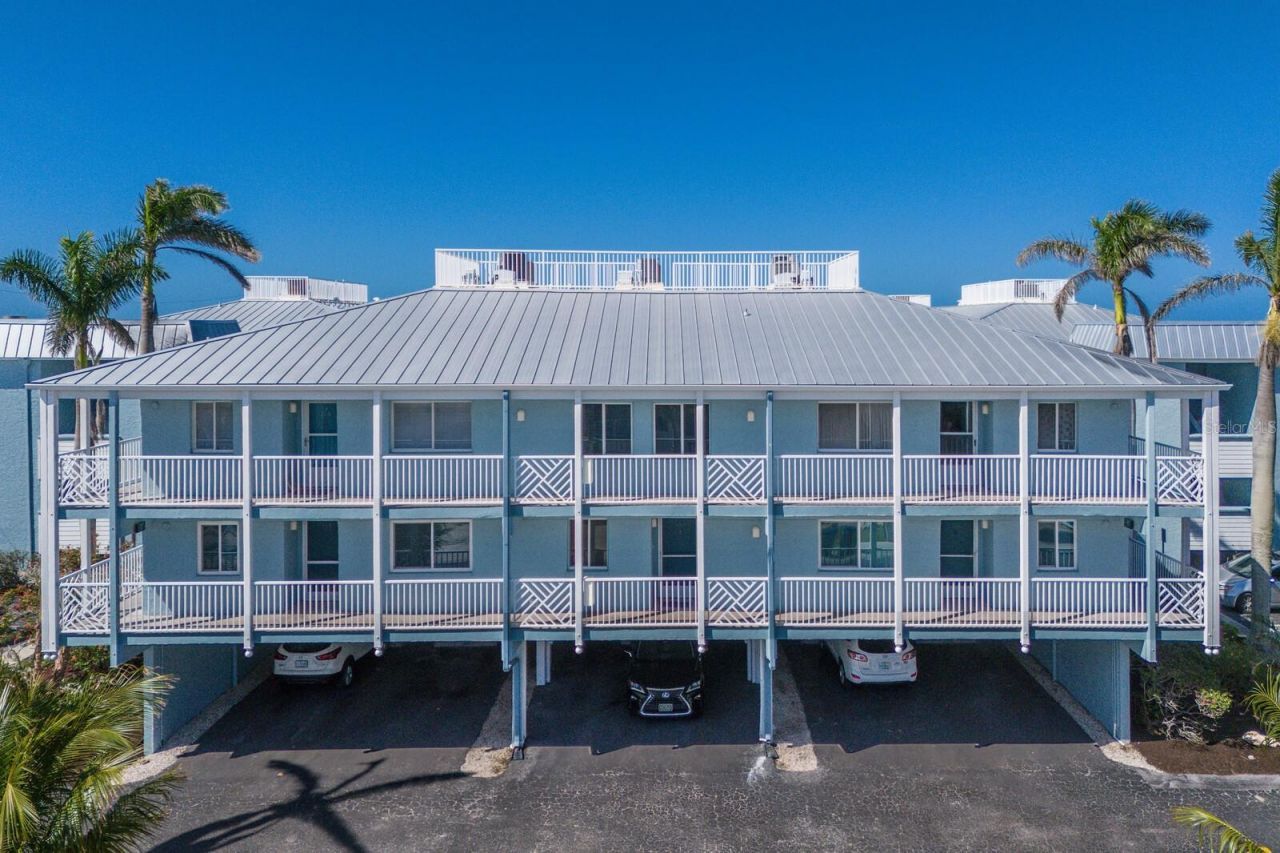 7000 Gulf Drive, Unit 205, Holmes Beach, FL 34217 Photo