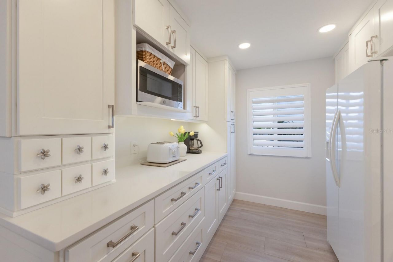 7000 Gulf Drive, Unit 205, Holmes Beach, FL 34217 Photo