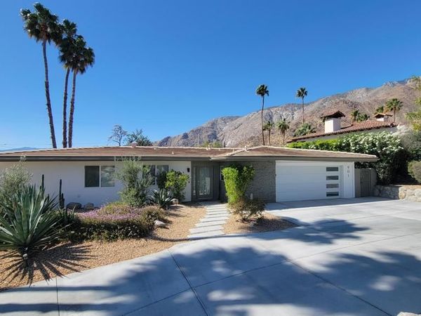 901 W Via Livorno, Palm Springs, CA 92262