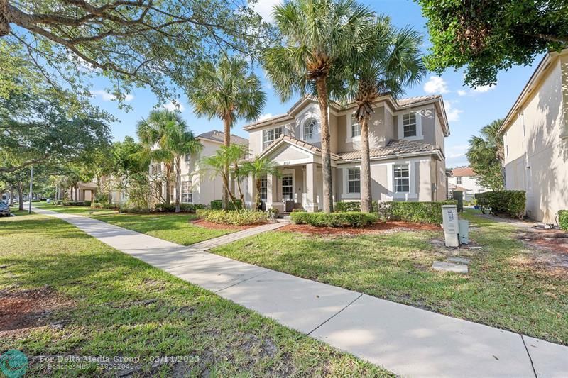 8121 Bautista Way, Palm Beach Gardens, FL 33418 Photo