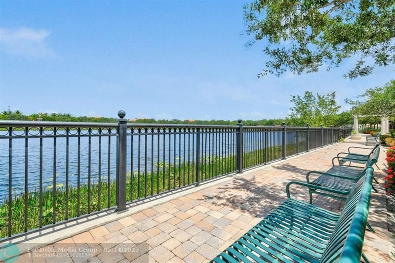 8121 Bautista Way, Palm Beach Gardens, FL 33418 Photo