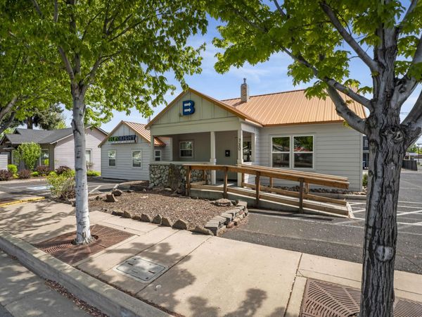 730 SW 11th Street, Redmond, OR 97756