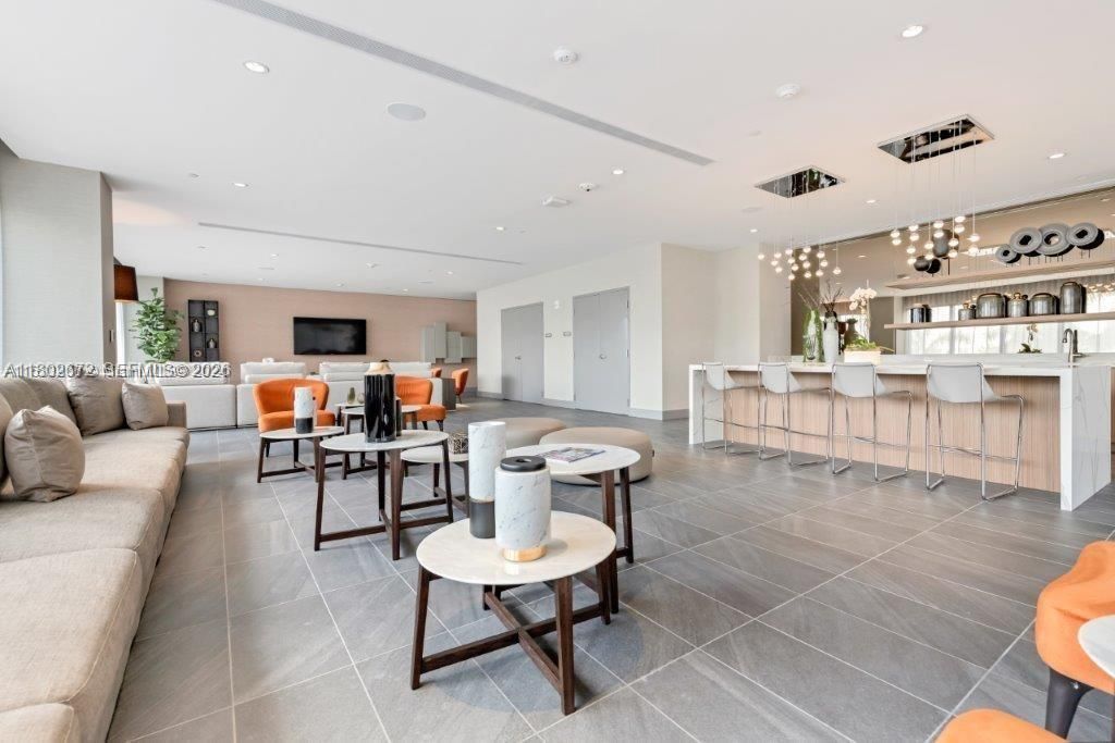 5350 NW 84th Ave, Unit 714, Doral, FL 33166 Photo