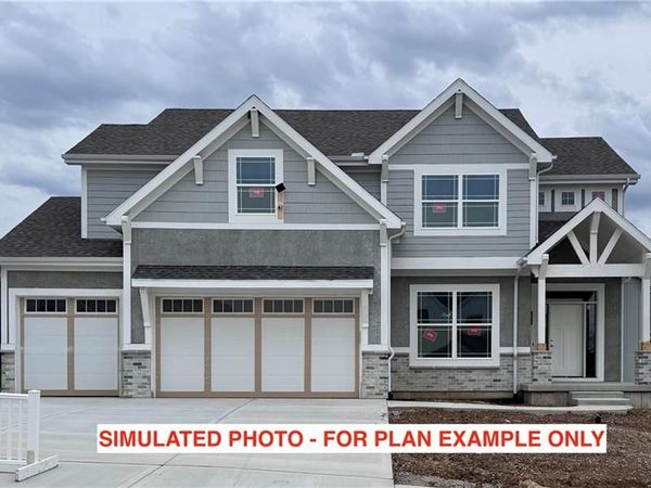 10305 N Oakland Avenue, Kansas City, MO 64157