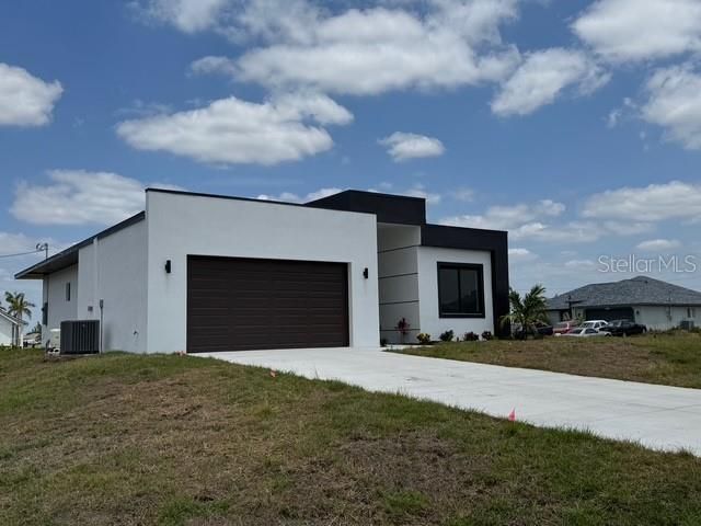 101 NW 10th Terrace, Cape Coral, FL 33993 Photo