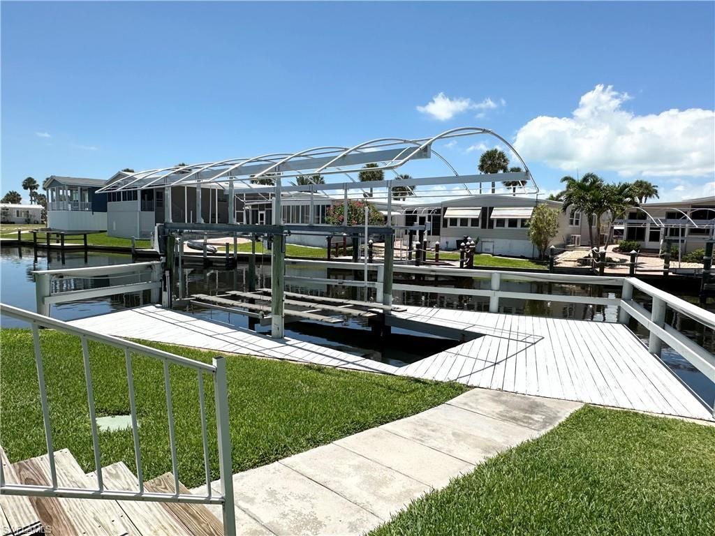 17800 Bryan Ct, Fort Myers Beach, FL 33931 Photo