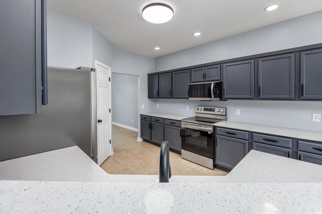 1031 Snowberry Dr. Photo 9