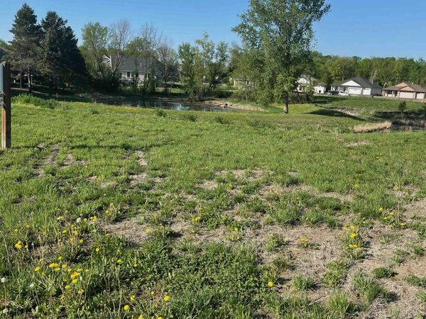 1958 Campfire Drive E, Waconia, MN 55387