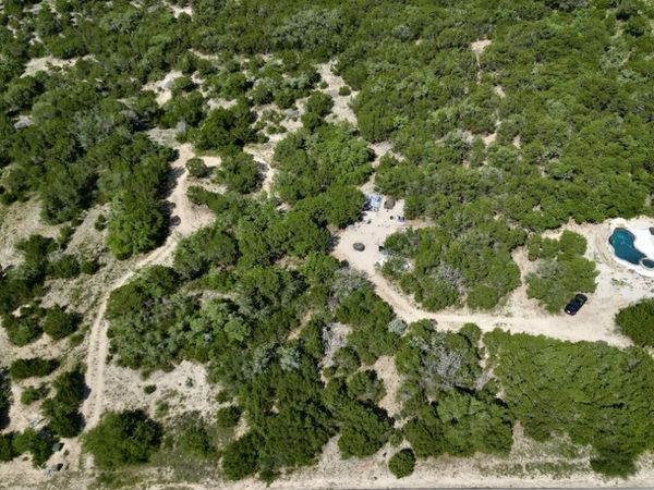 1730 Private Road, Mico, TX 78056