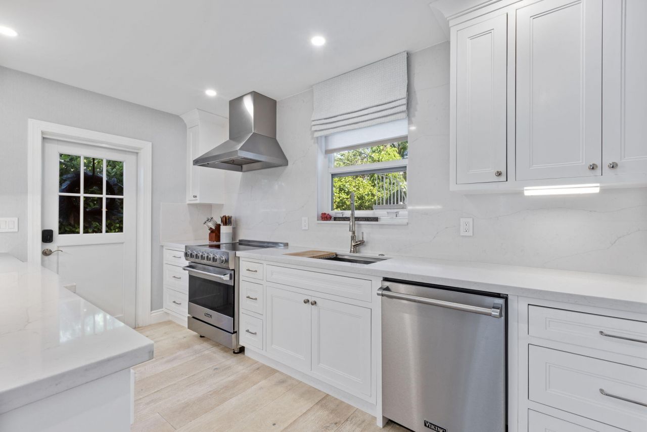 311 Cocoanut Row, Unit 101, Palm Beach, FL 33480 Photo