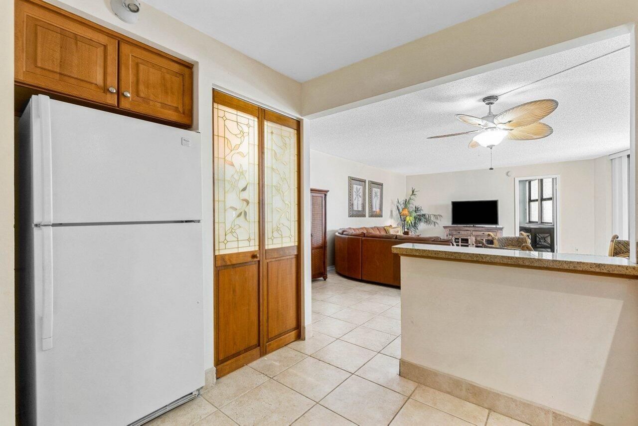 2800 N Ocean Drive, Unit B-4a, Singer Island, FL 33404 Photo