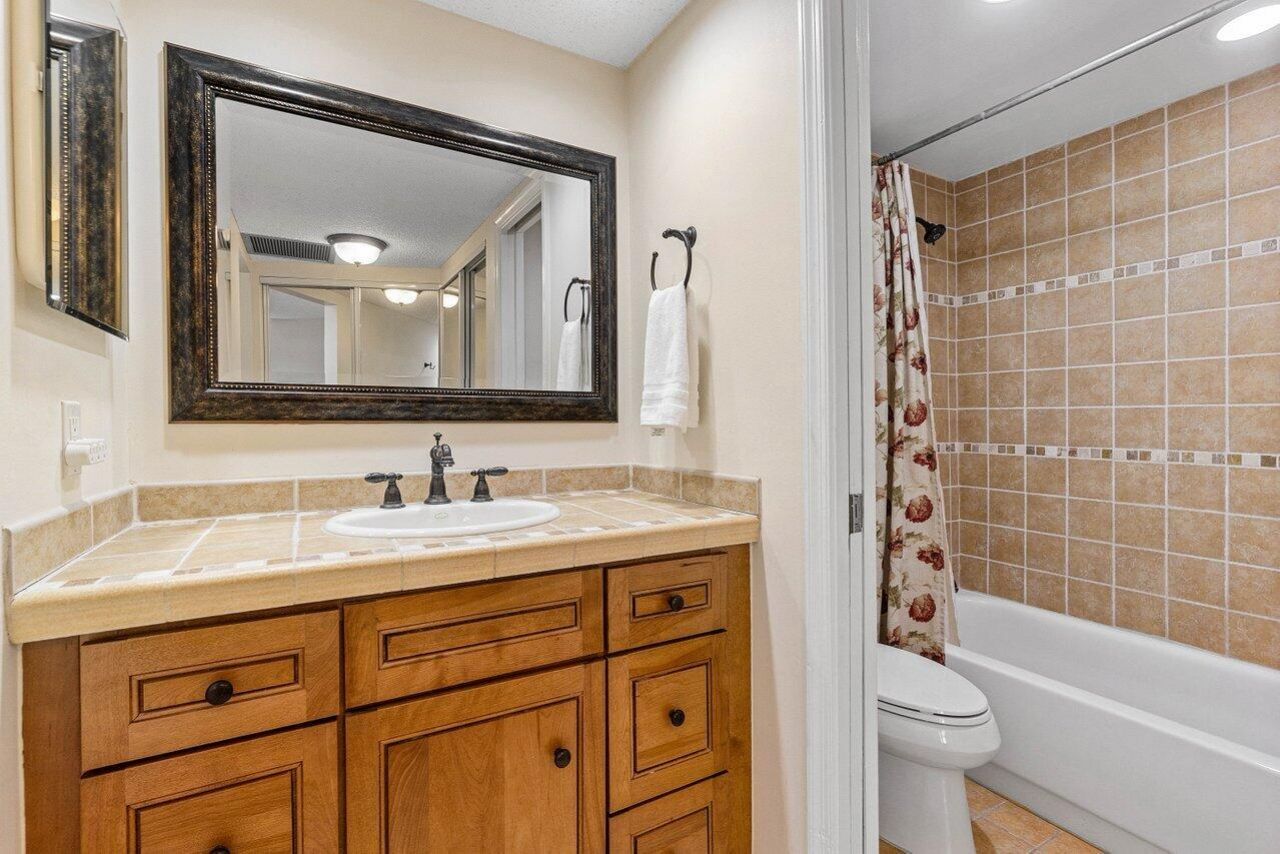 2800 N Ocean Drive, Unit B-4a, Singer Island, FL 33404 Photo