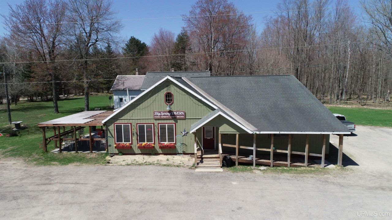 1263 M149 Highway, Thompson Twp, MI 49854 Main Photo