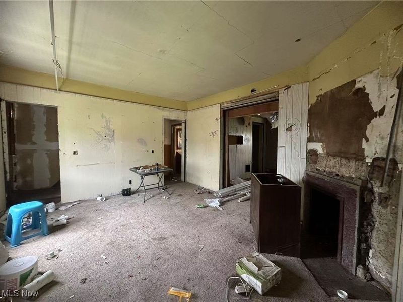 906 E Buchtel Avenue, Akron, OH 44305 Photo 7