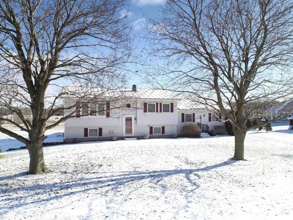 132 East Shore South, Grand Isle, VT 05458