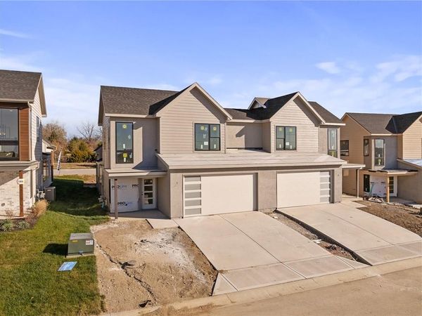 9551 Jupiter Street, Lenexa, KS 66219