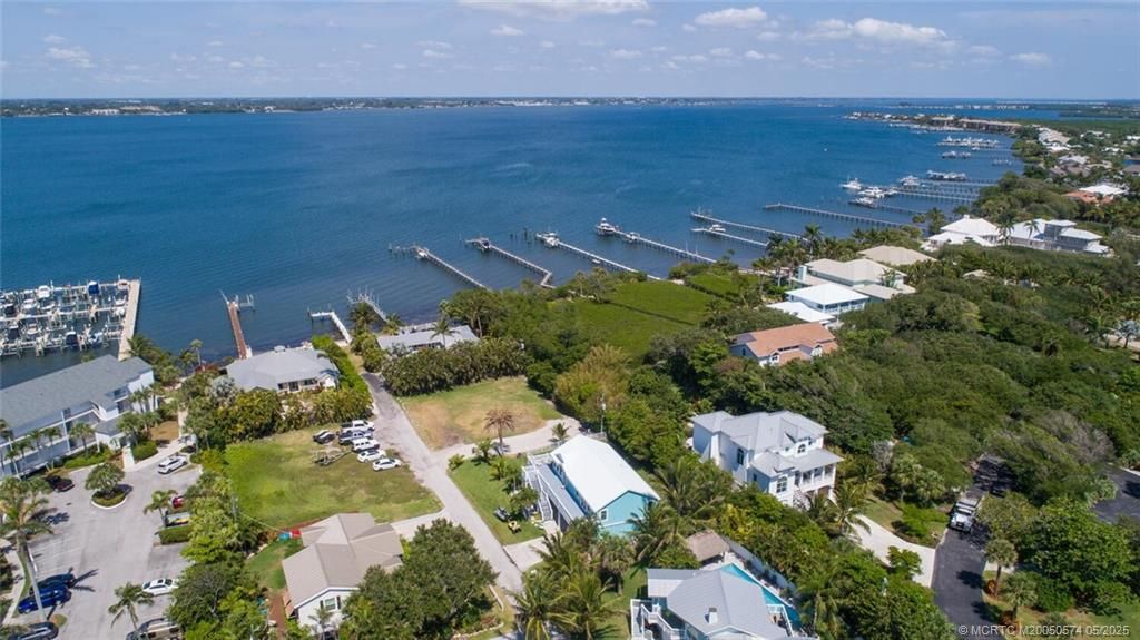 5157 NE Shore Village Terrace, Stuart, FL 34996 Photo