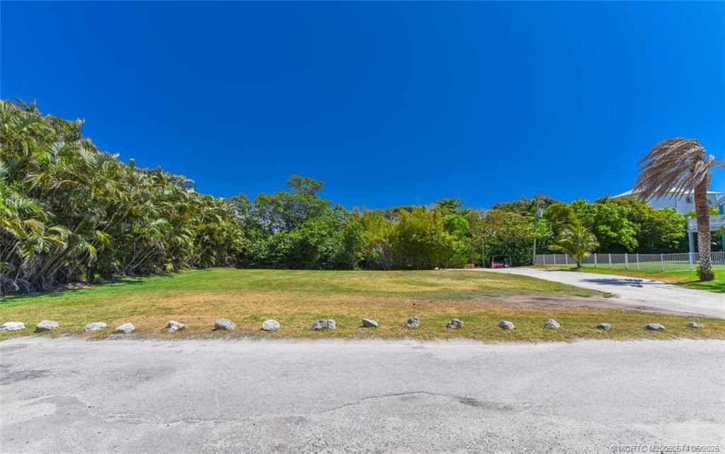 5157 NE Shore Village Terrace, Stuart, FL 34996 Photo