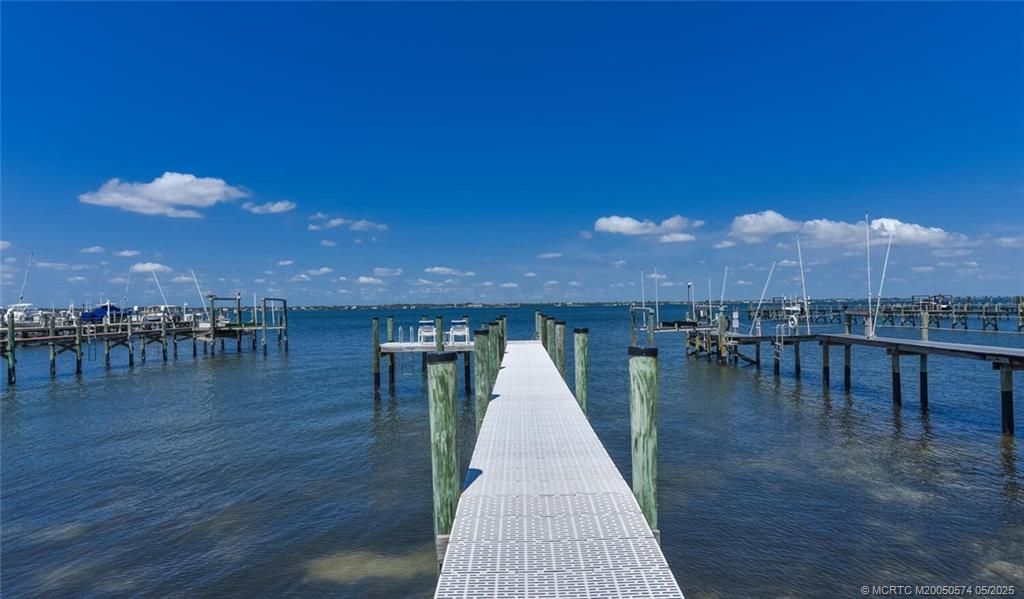 5157 NE Shore Village Terrace, Stuart, FL 34996 Photo