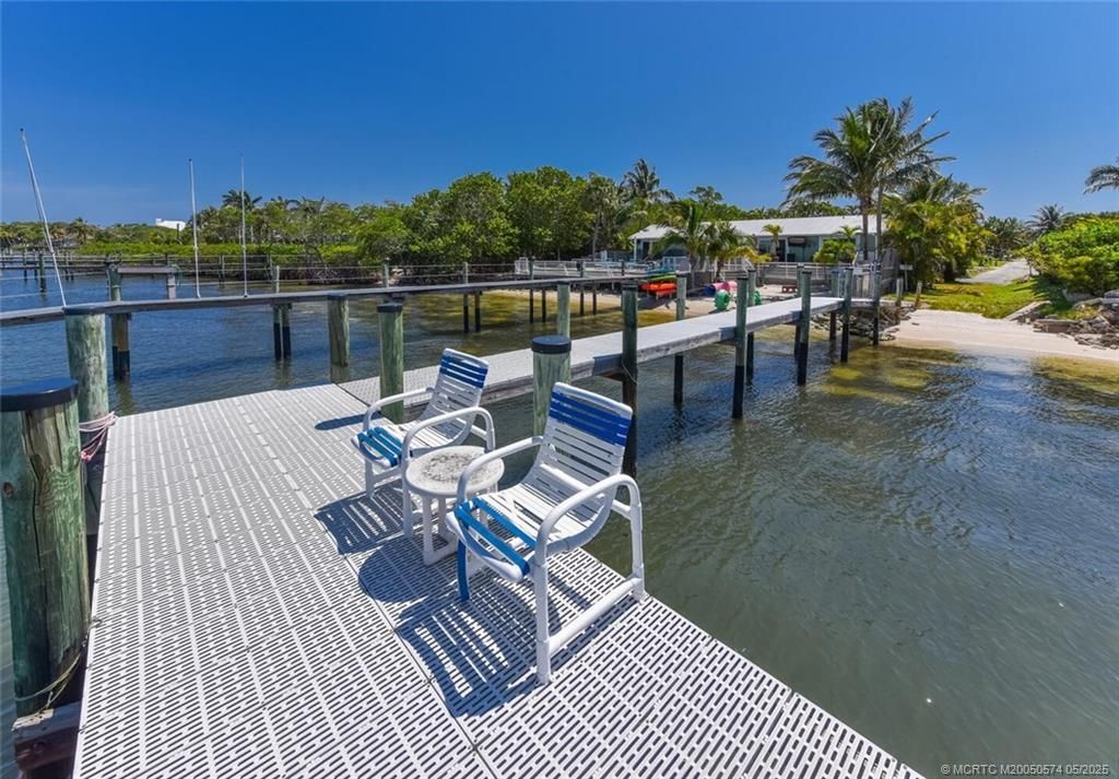 5157 NE Shore Village Terrace, Stuart, FL 34996 Photo