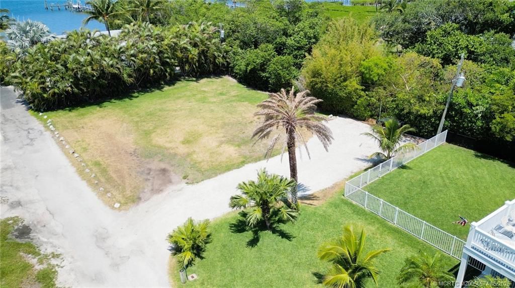 5157 NE Shore Village Terrace, Stuart, FL 34996 Photo