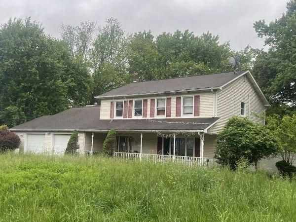 8 Plaskon Ter, Ogdensburg, NJ 07439