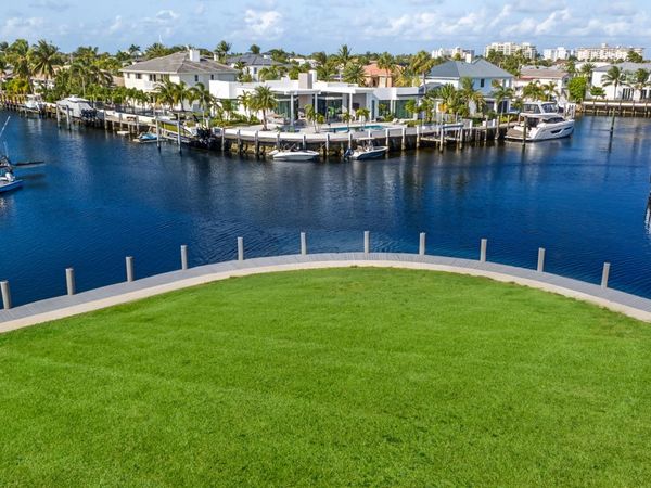 2511 NE 36th Street, Lighthouse Point, FL 33064