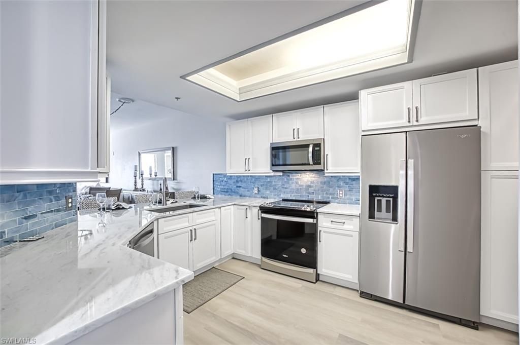 14817 Laguna Dr, Unit 403, Fort Myers, FL 33908 Photo