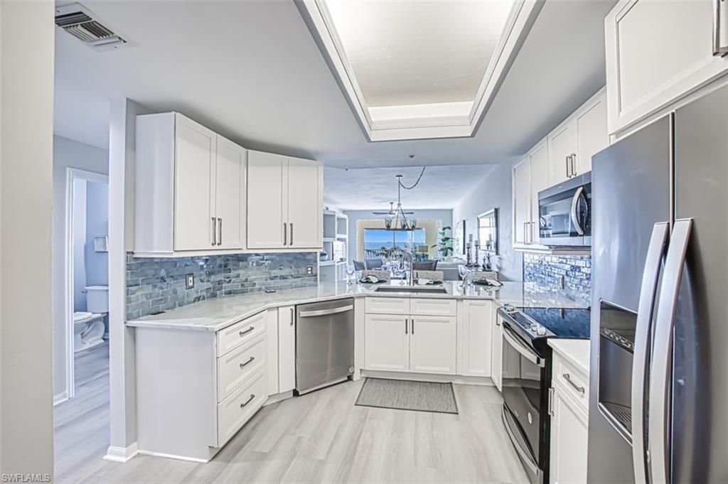 14817 Laguna Dr, Unit 403, Fort Myers, FL 33908 Photo