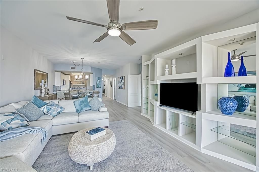 14817 Laguna Dr, Unit 403, Fort Myers, FL 33908 Photo
