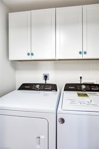 14817 Laguna Dr, Unit 403, Fort Myers, FL 33908 Photo