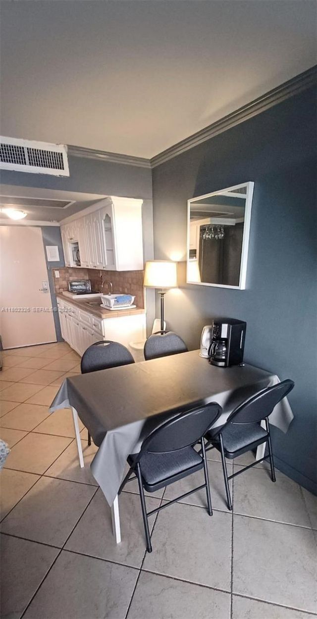 19201 Collins Ave, Unit 1105, Sunny Isles Beach, FL 33160 Photo