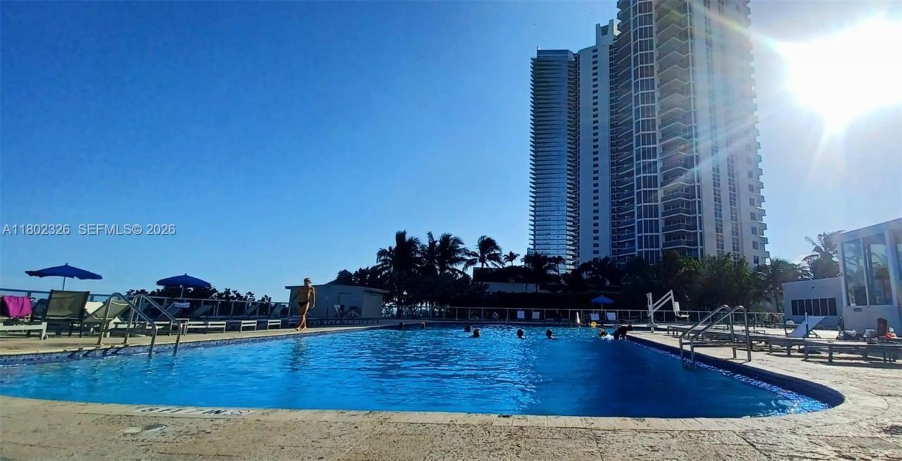 19201 Collins Ave, Unit 1105, Sunny Isles Beach, FL 33160 Photo