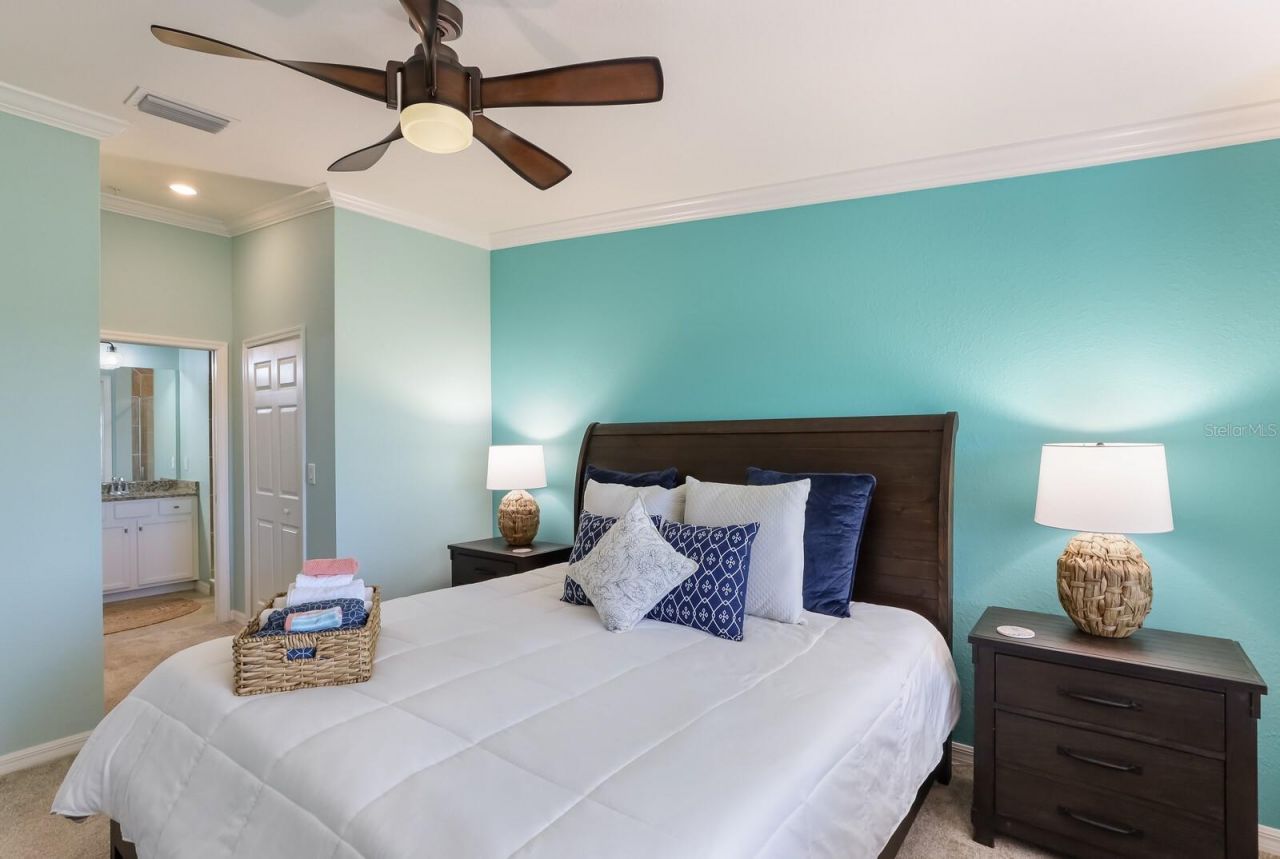 5557 Palmer Circle, Unit 202, Bradenton, FL 34211 Photo
