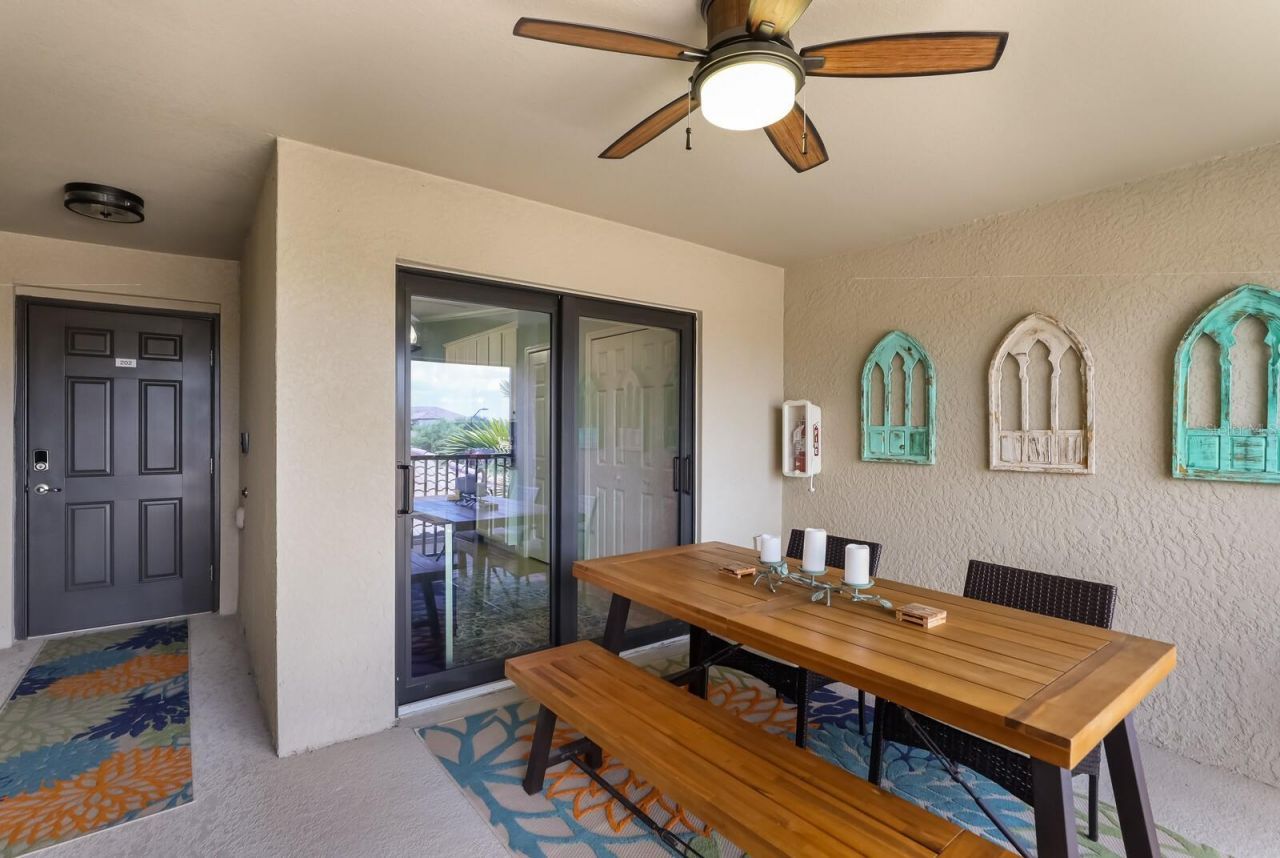 5557 Palmer Circle, Unit 202, Bradenton, FL 34211 Photo
