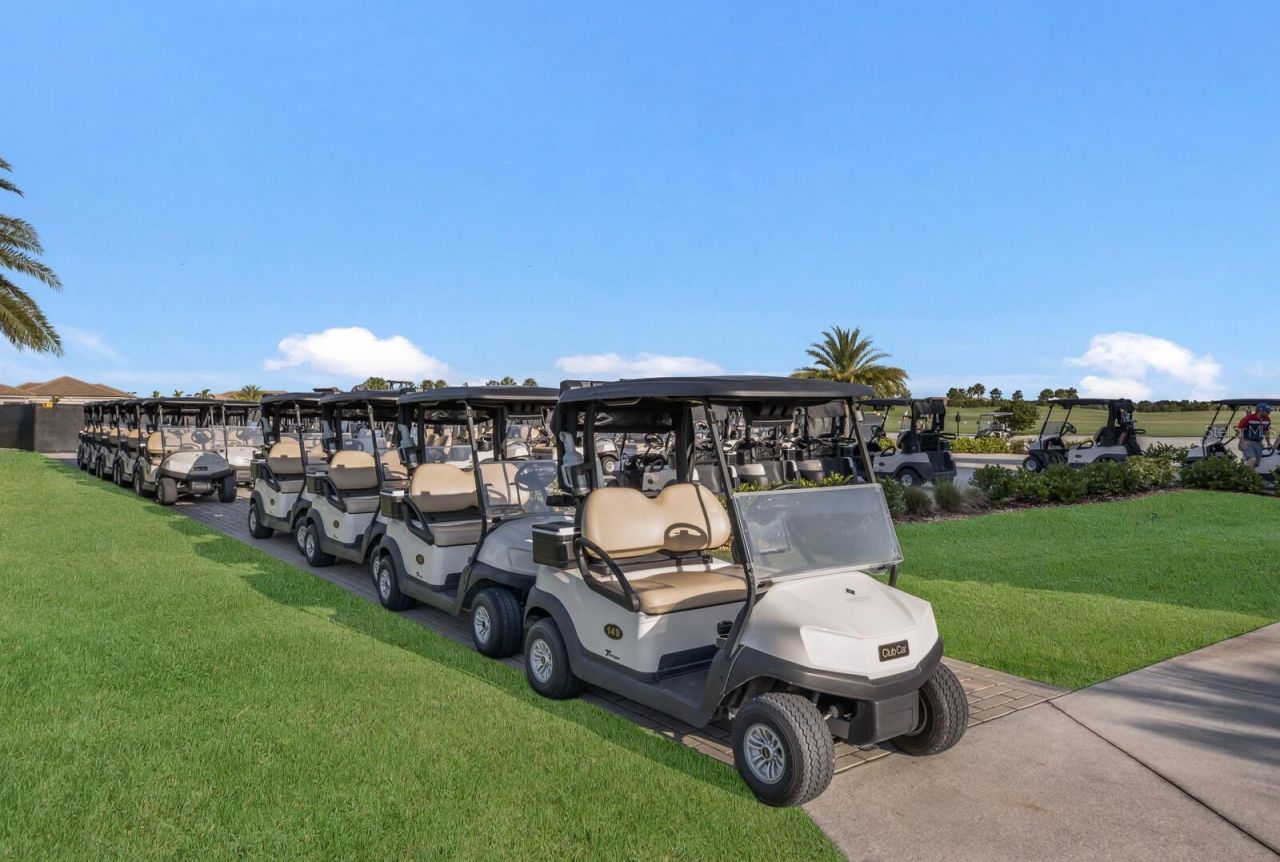 5557 Palmer Circle, Unit 202, Bradenton, FL 34211 Photo