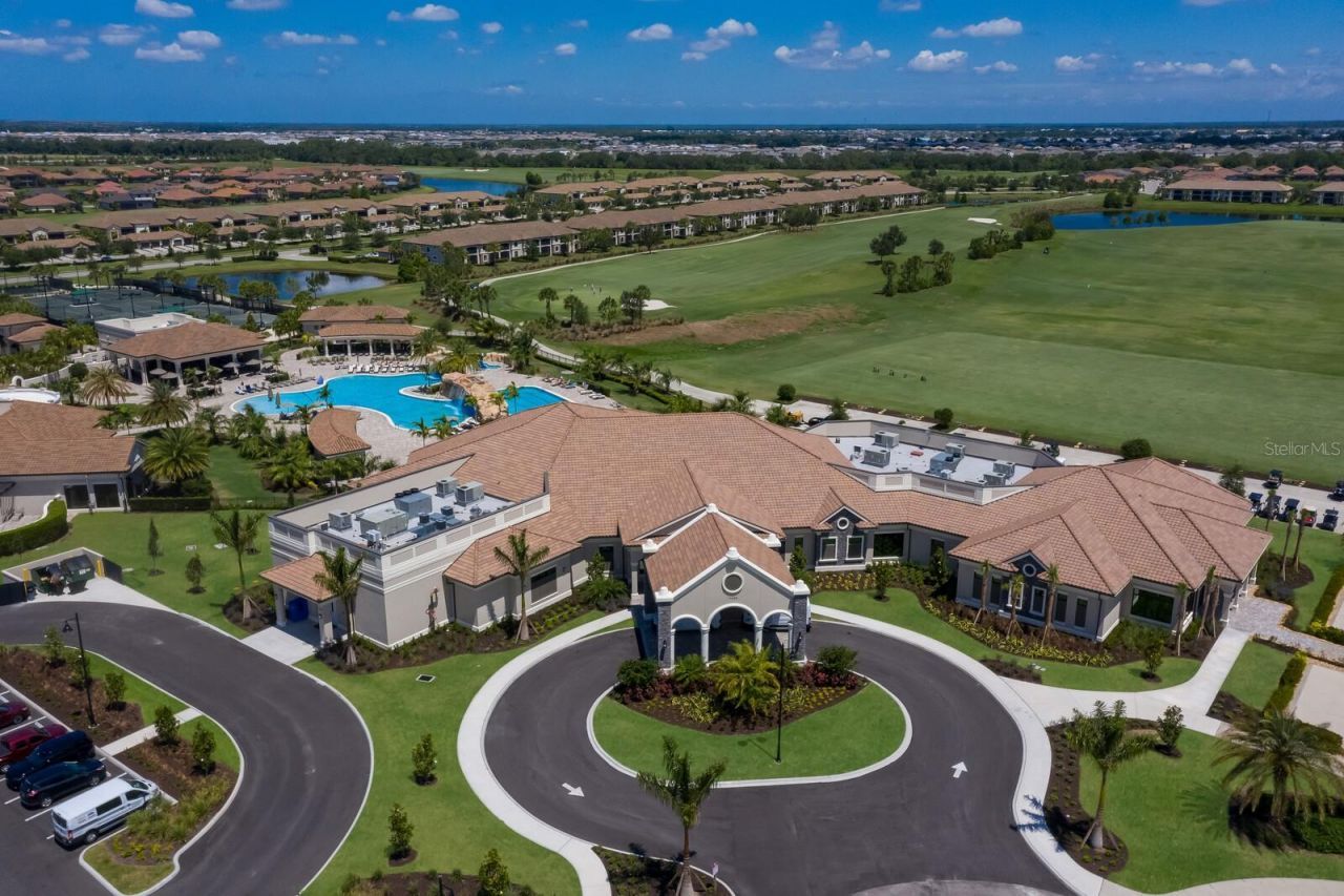 5557 Palmer Circle, Unit 202, Bradenton, FL 34211 Photo