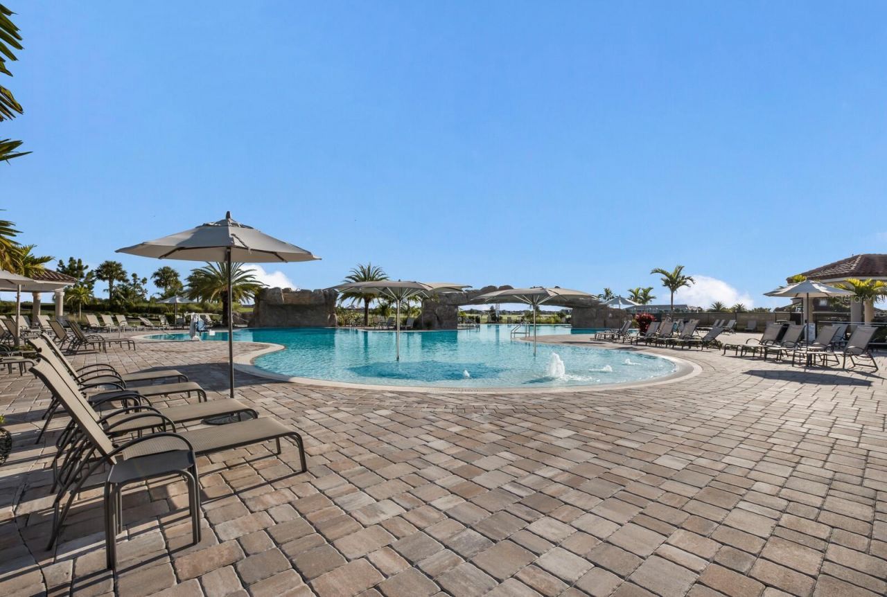 5557 Palmer Circle, Unit 202, Bradenton, FL 34211 Photo