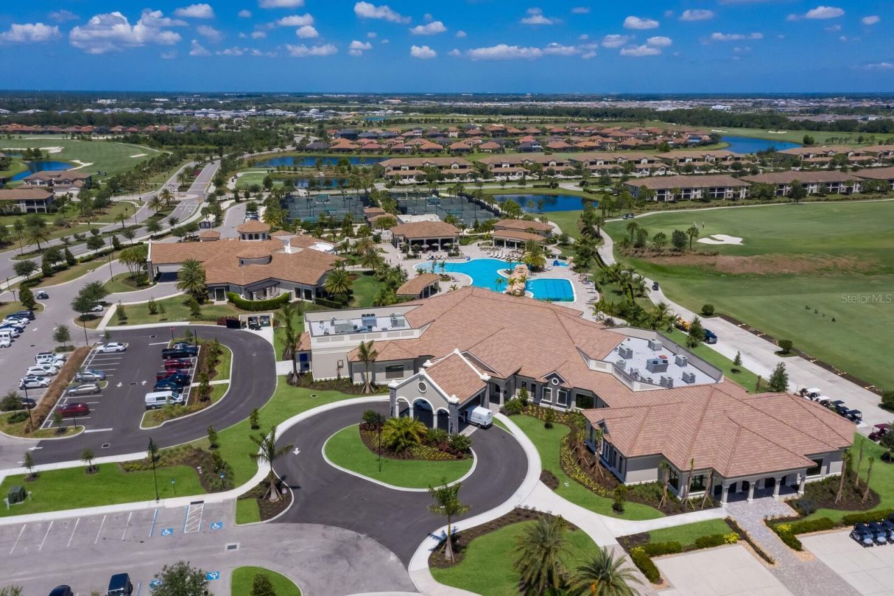 5557 Palmer Circle, Unit 202, Bradenton, FL 34211 Photo