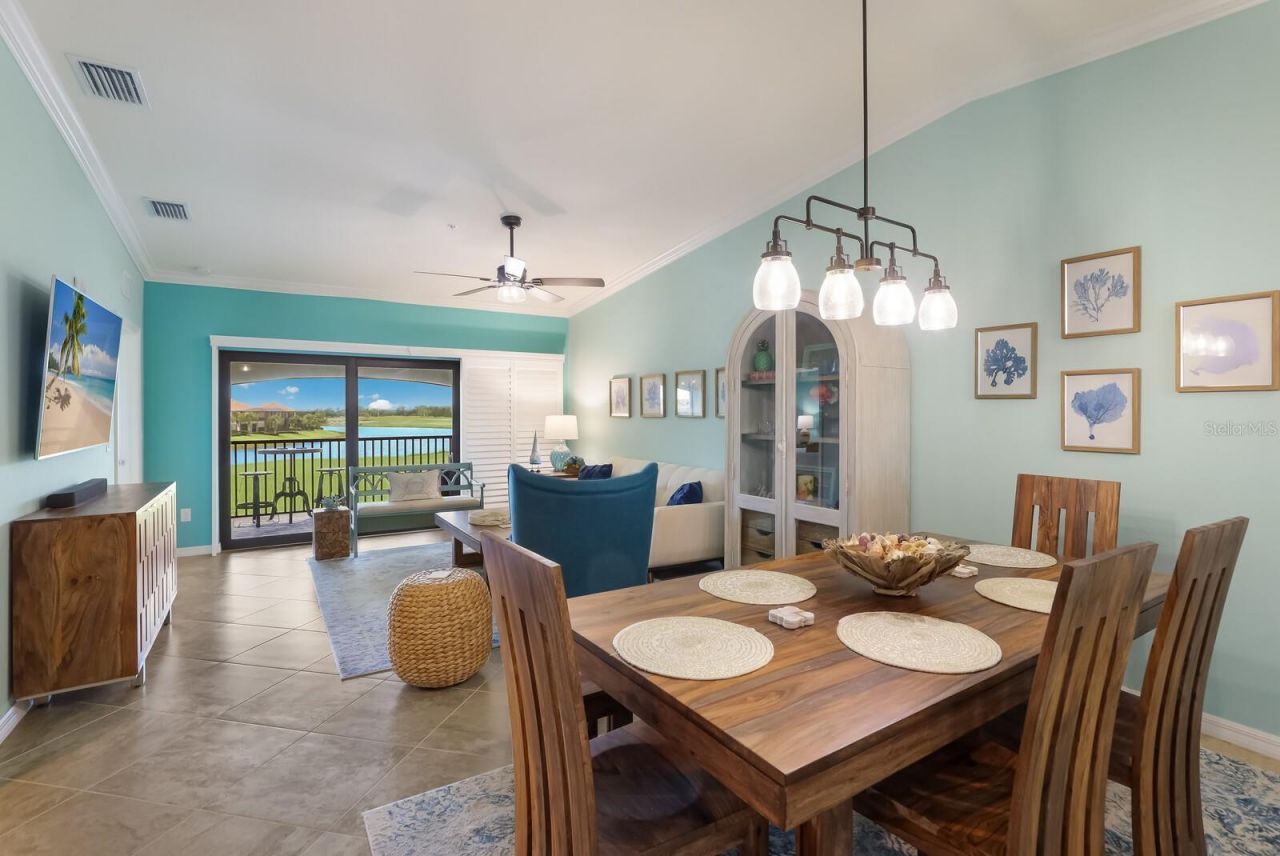 5557 Palmer Circle, Unit 202, Bradenton, FL 34211 Photo