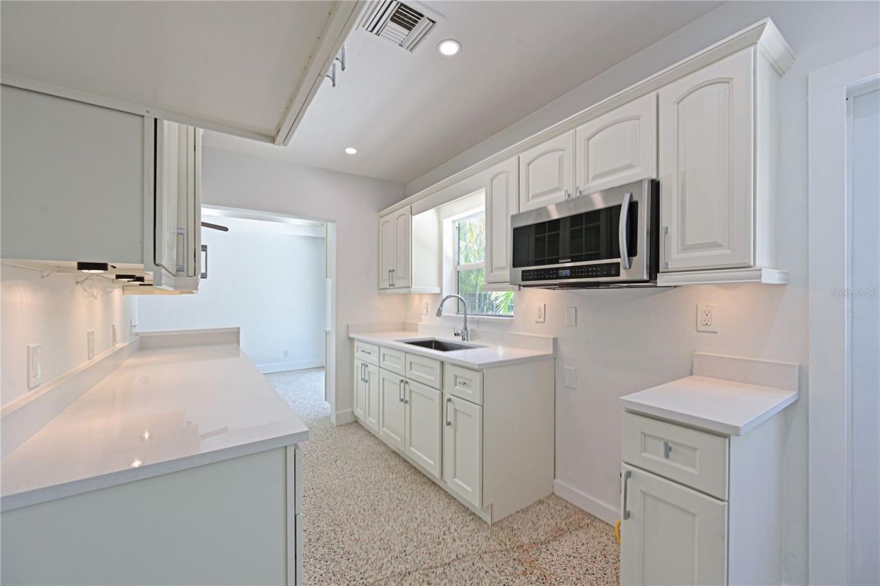 5924 Gulf Of Mexico Drive, Longboat Key, FL 34228 Photo