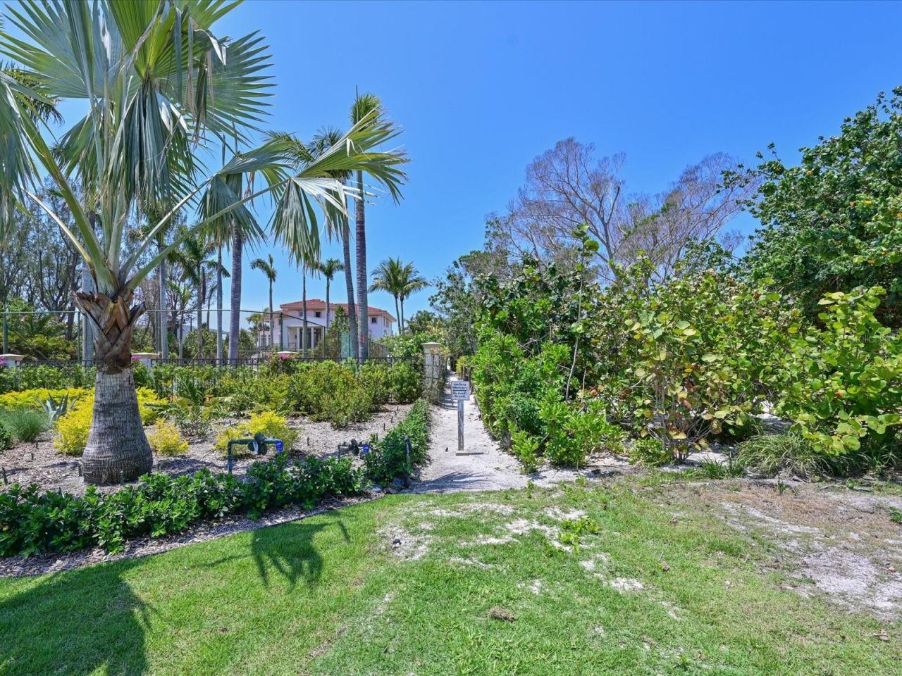 5924 Gulf Of Mexico Drive, Longboat Key, FL 34228 Photo