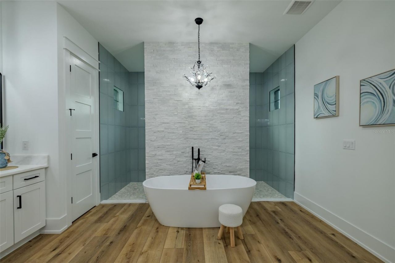 3515 Powerline Road, Lithia, FL 33547 Photo