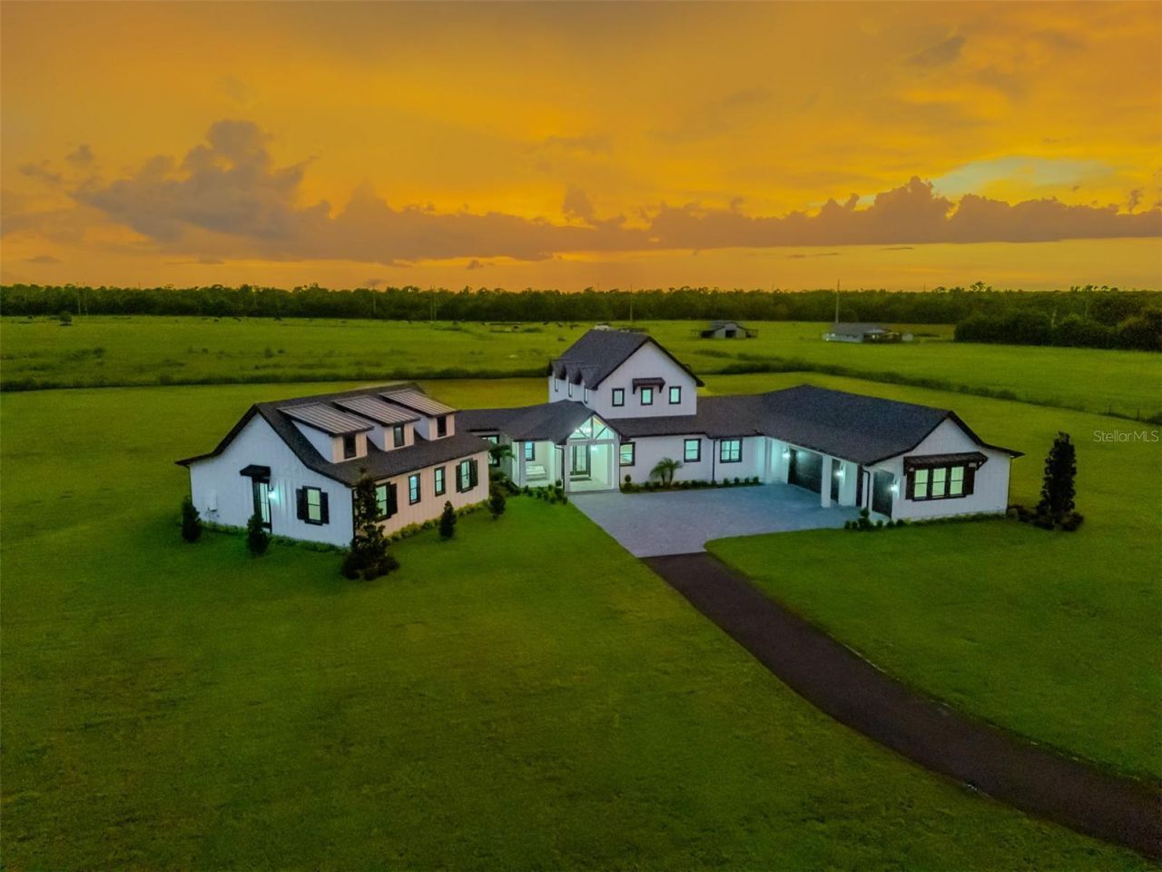 3515 Powerline Road, Lithia, FL 33547 Photo