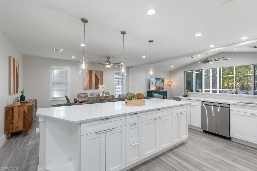 1100 Royal Palm Dr, Naples, FL 34103 Photo