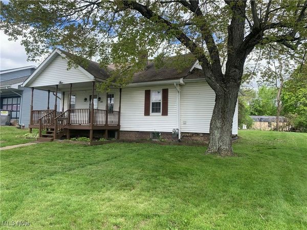 602 9th Avenue, East Liverpool, OH 43920