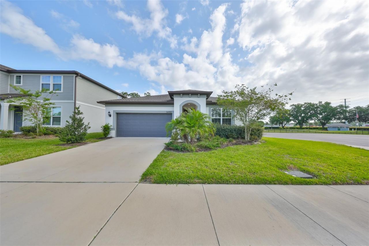 36959 Highland Meadows Court, Zephyrhills, FL 33542 Main Photo