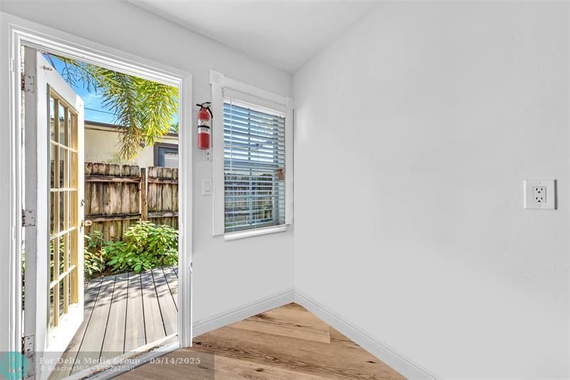 805 NE 17th Avenue, Unit 4, Fort Lauderdale, FL 33304 Photo