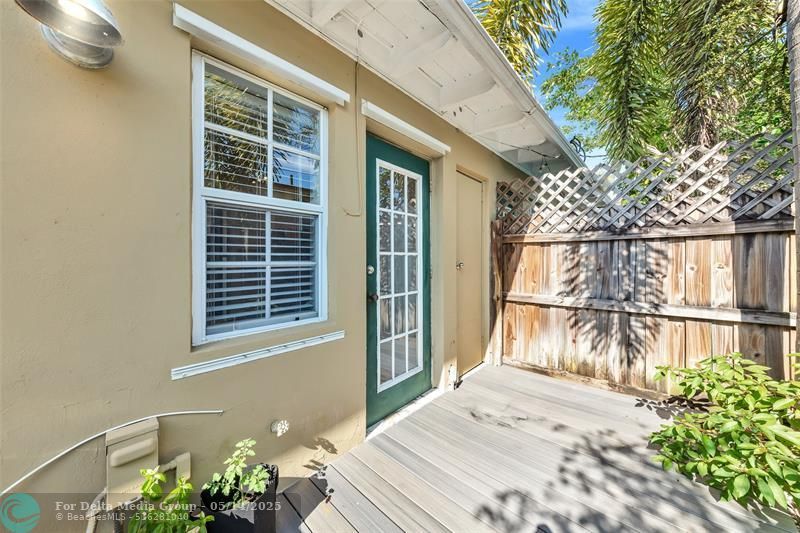 805 NE 17th Avenue, Unit 4, Fort Lauderdale, FL 33304 Photo